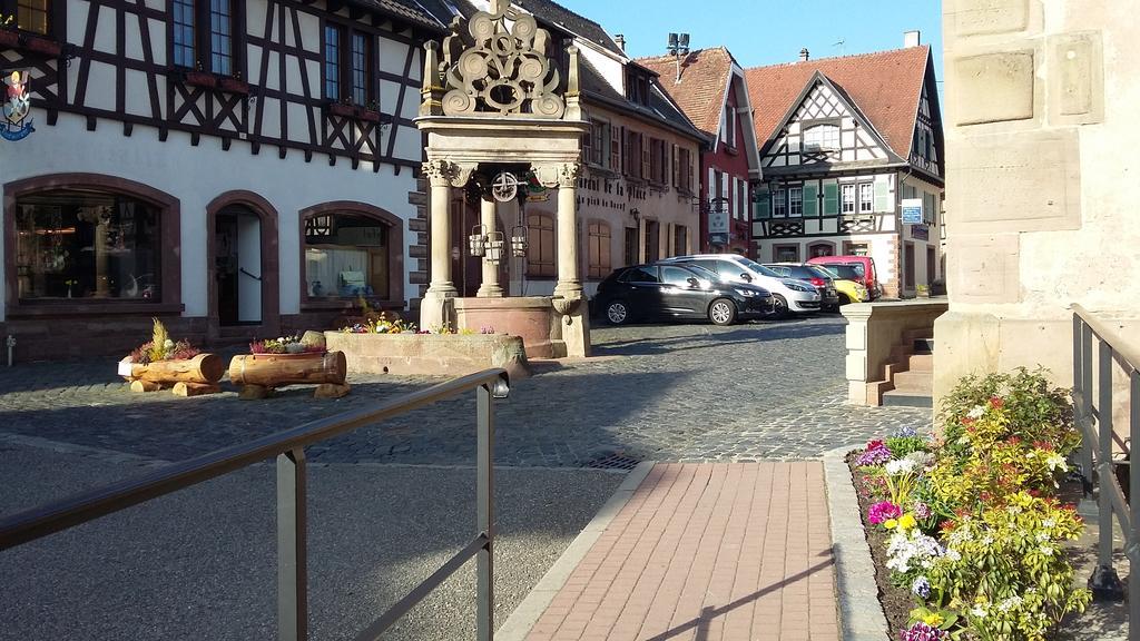 Gite Dans Cite Medievale Boersch Экстерьер фото